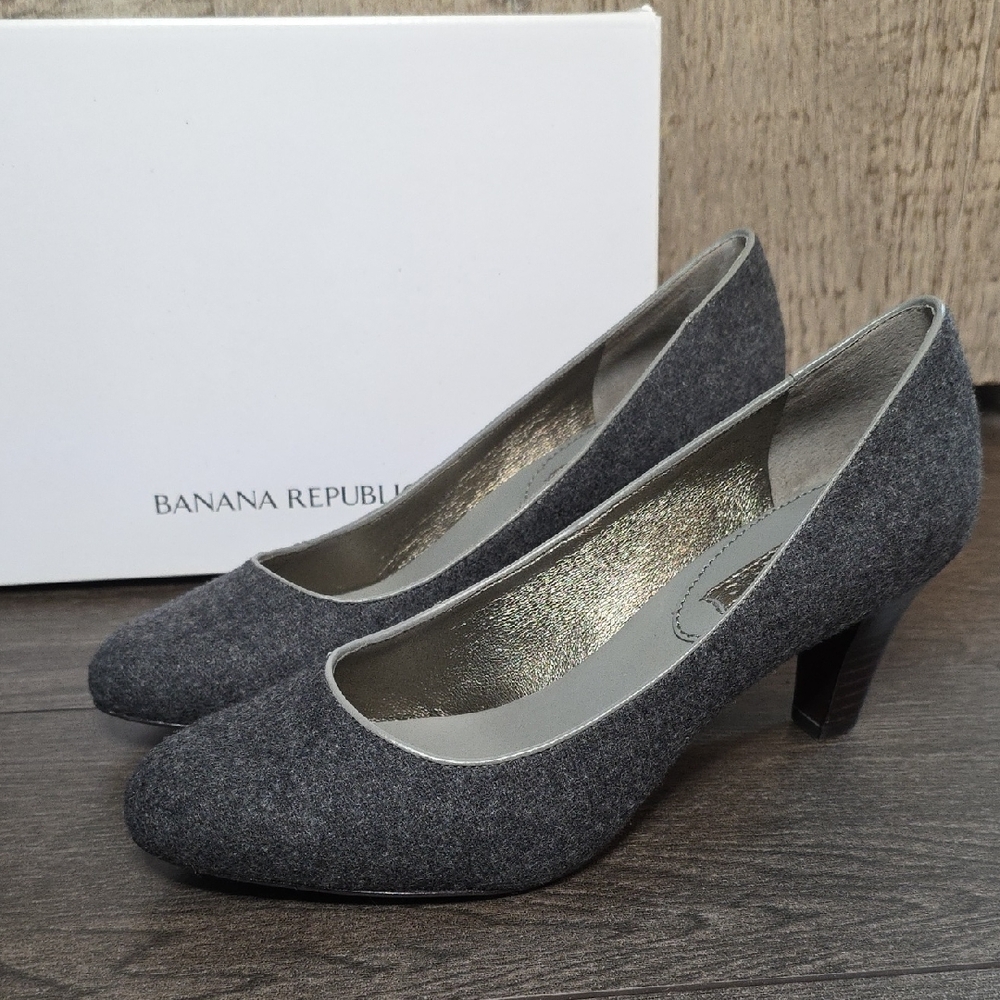 Banana Republic Charcoal Women's Heels